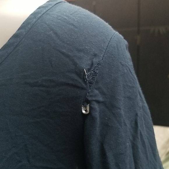 Top - Picture 5 of 7